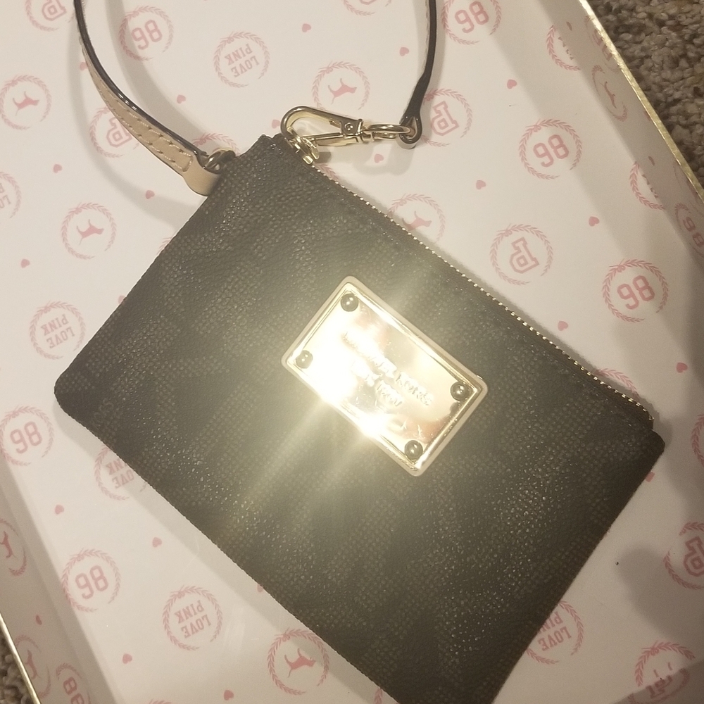 🛑Monday is last shipping day !!!!!!!